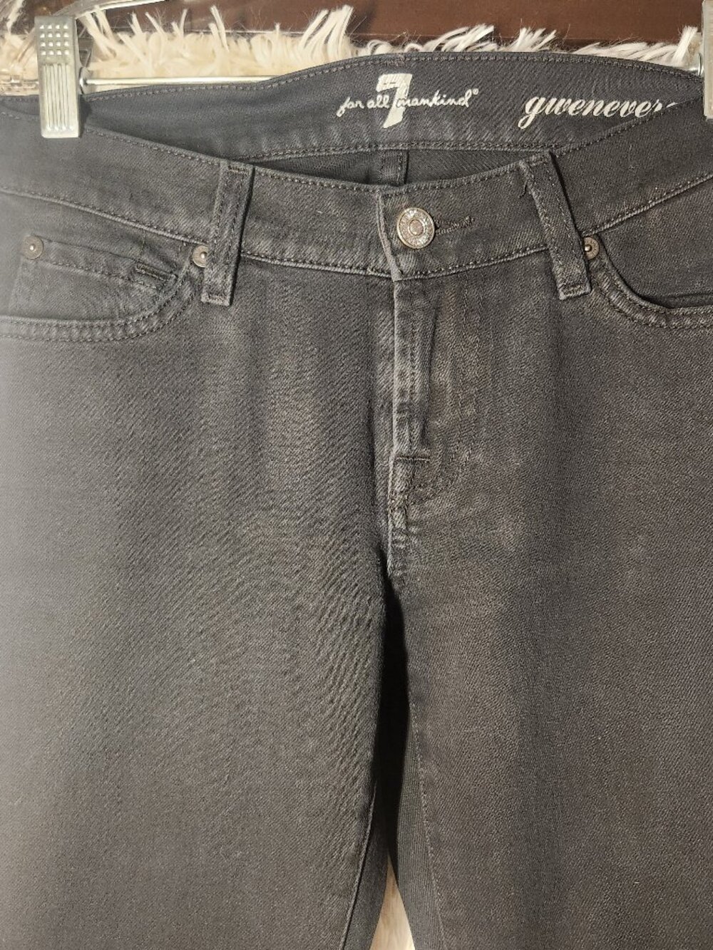 7 For All Mankind Gwenever Black Jeans Women Size 26